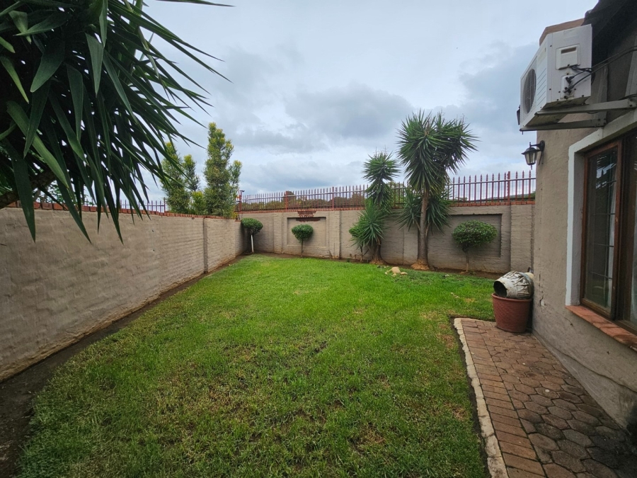 3 Bedroom Property for Sale in Waterval East North West